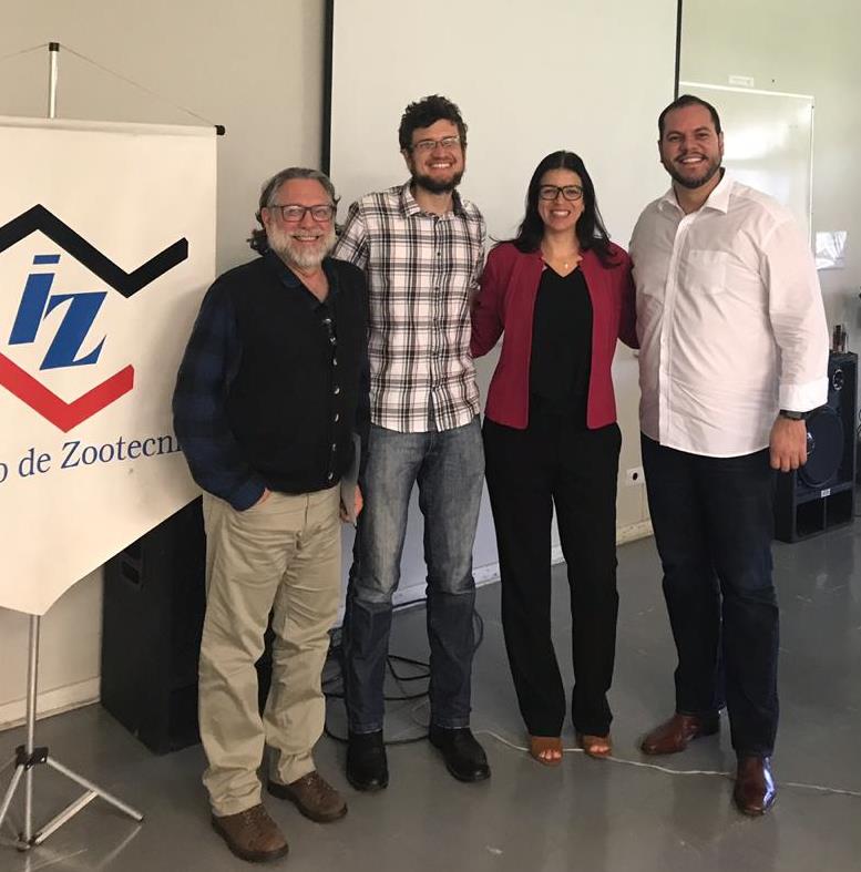 (esq.  dir.) Prof. Adibe Luiz Abdalla, mesre Fabio Pinese, Flavia Gimenez e Dr. Vitor del Alamo Guarda (banca examinadora)