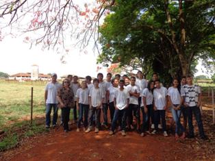 Alunos visitam o Centro de Gado de Corte do IZ em Sertozinho (SP)
